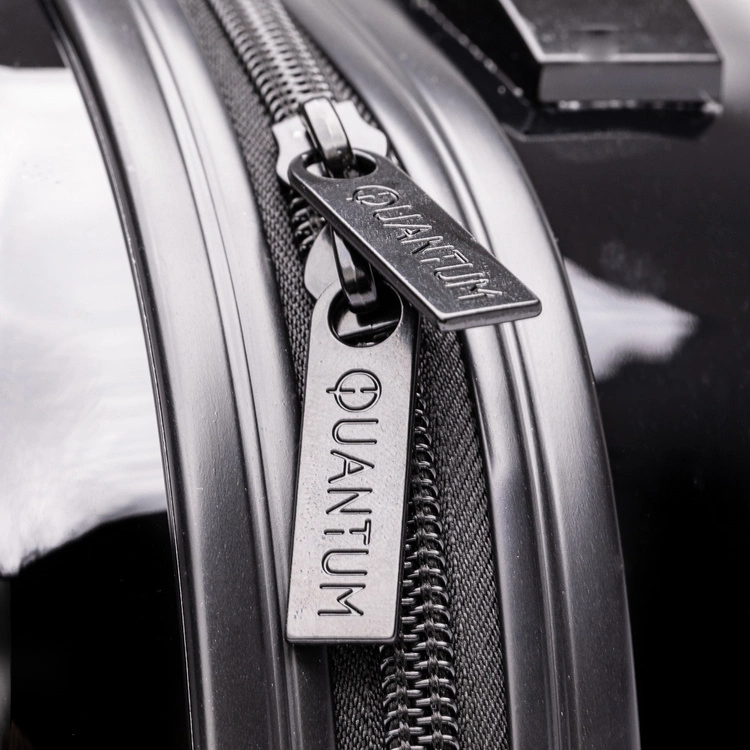 Kufer Quantum - czarny połysk