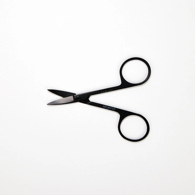 Eyebrow scissors